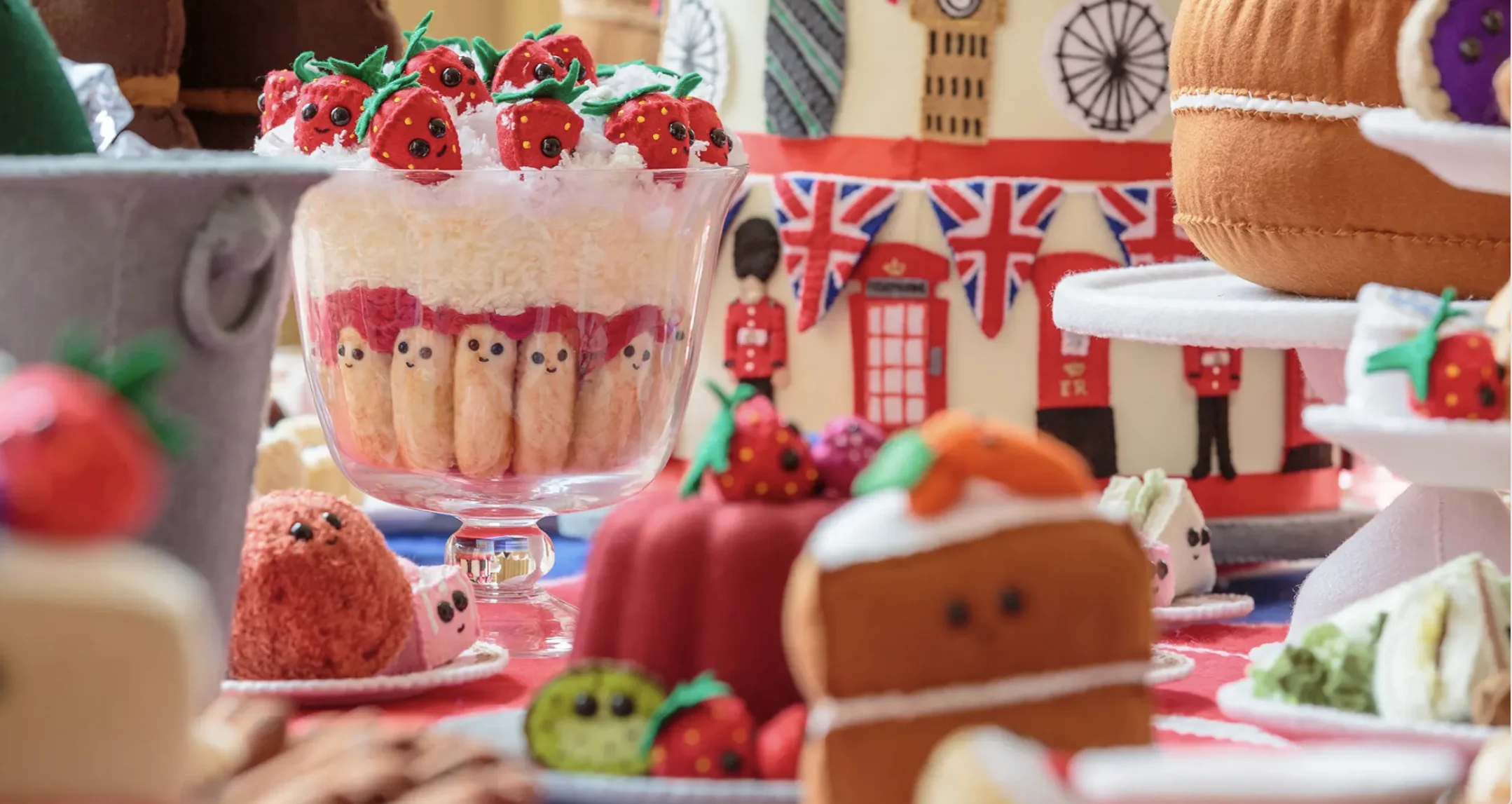 Lucy Sparrow - Sew your Soul