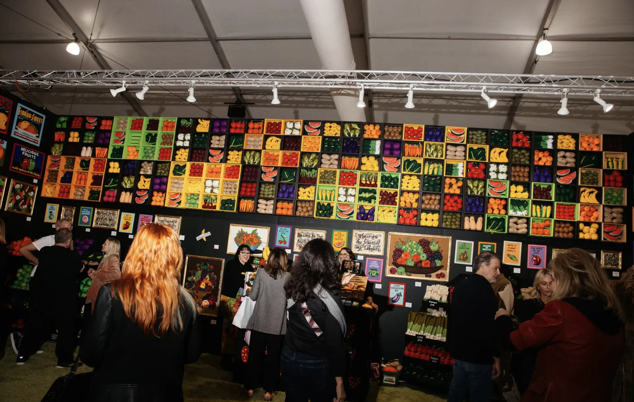 Lucy Sparrow - Sew your Soul