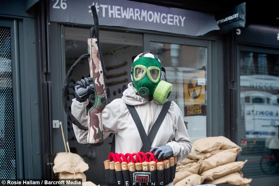 Lucy Sparrow - Sew your Soul