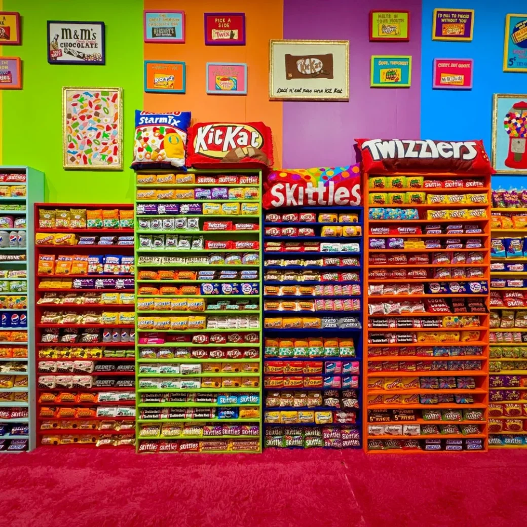 Lucy Sparrow - Sew your Soul