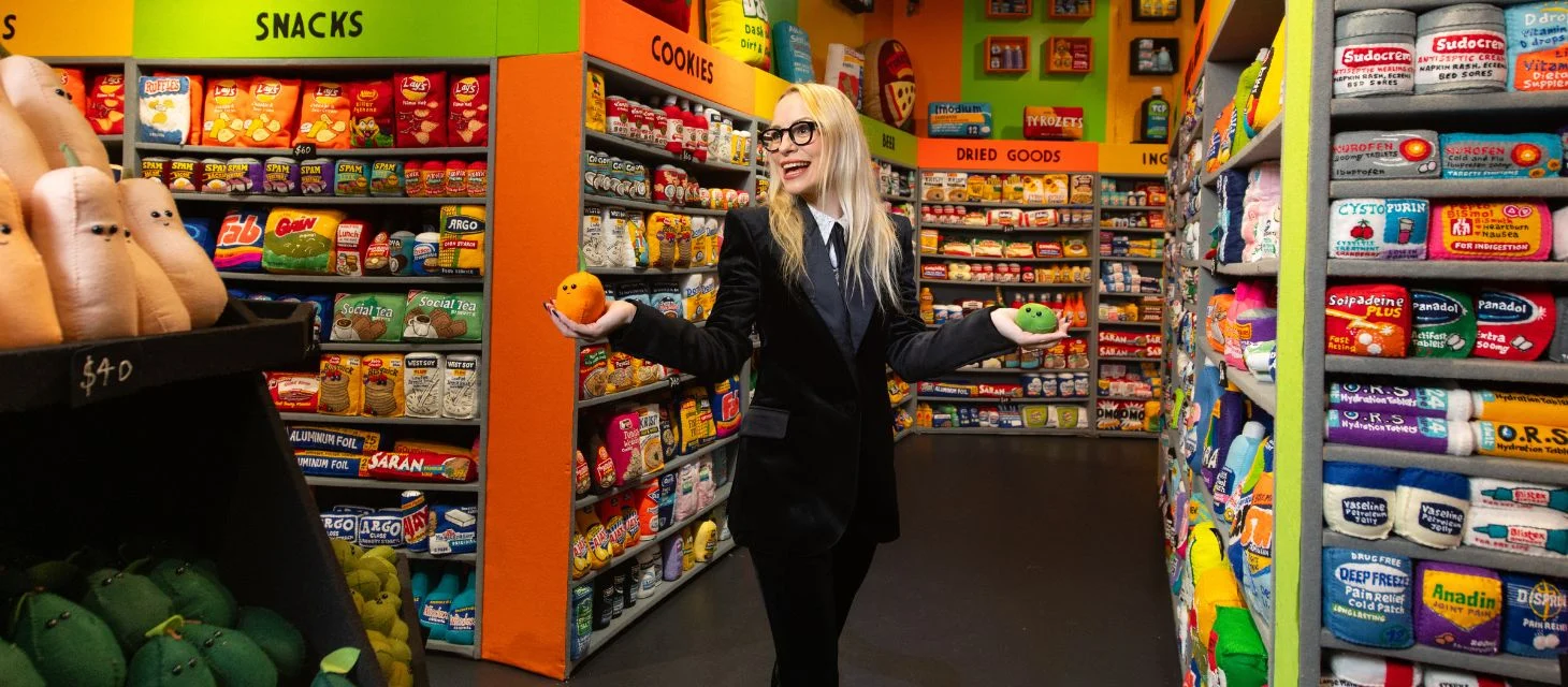 Lucy Sparrow - Sew your Soul